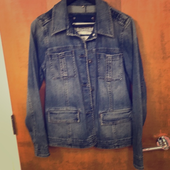 Denim jacket. Tommy Bahama - Picture 1 of 6